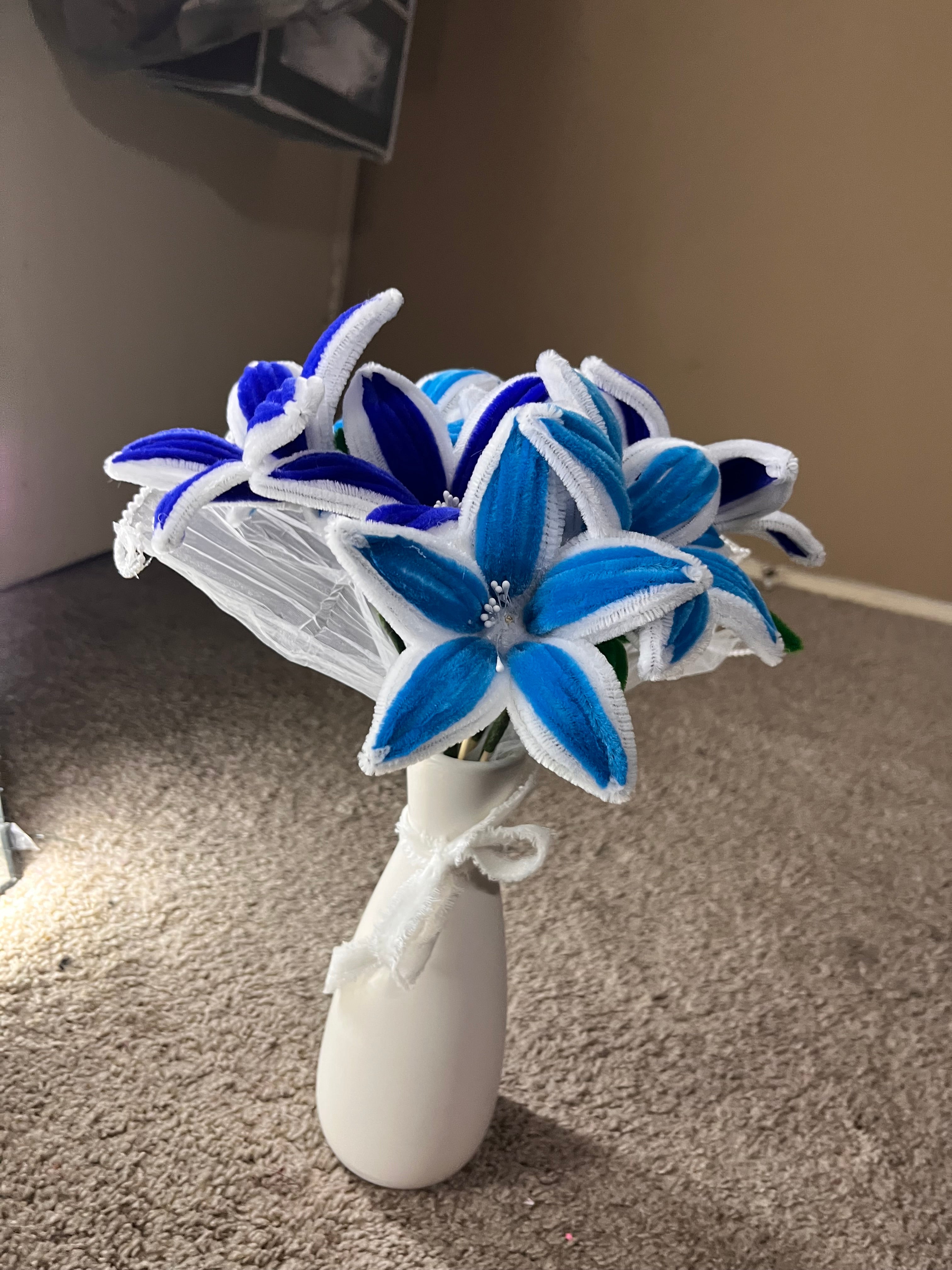 Pipe cleaner flowers🫧