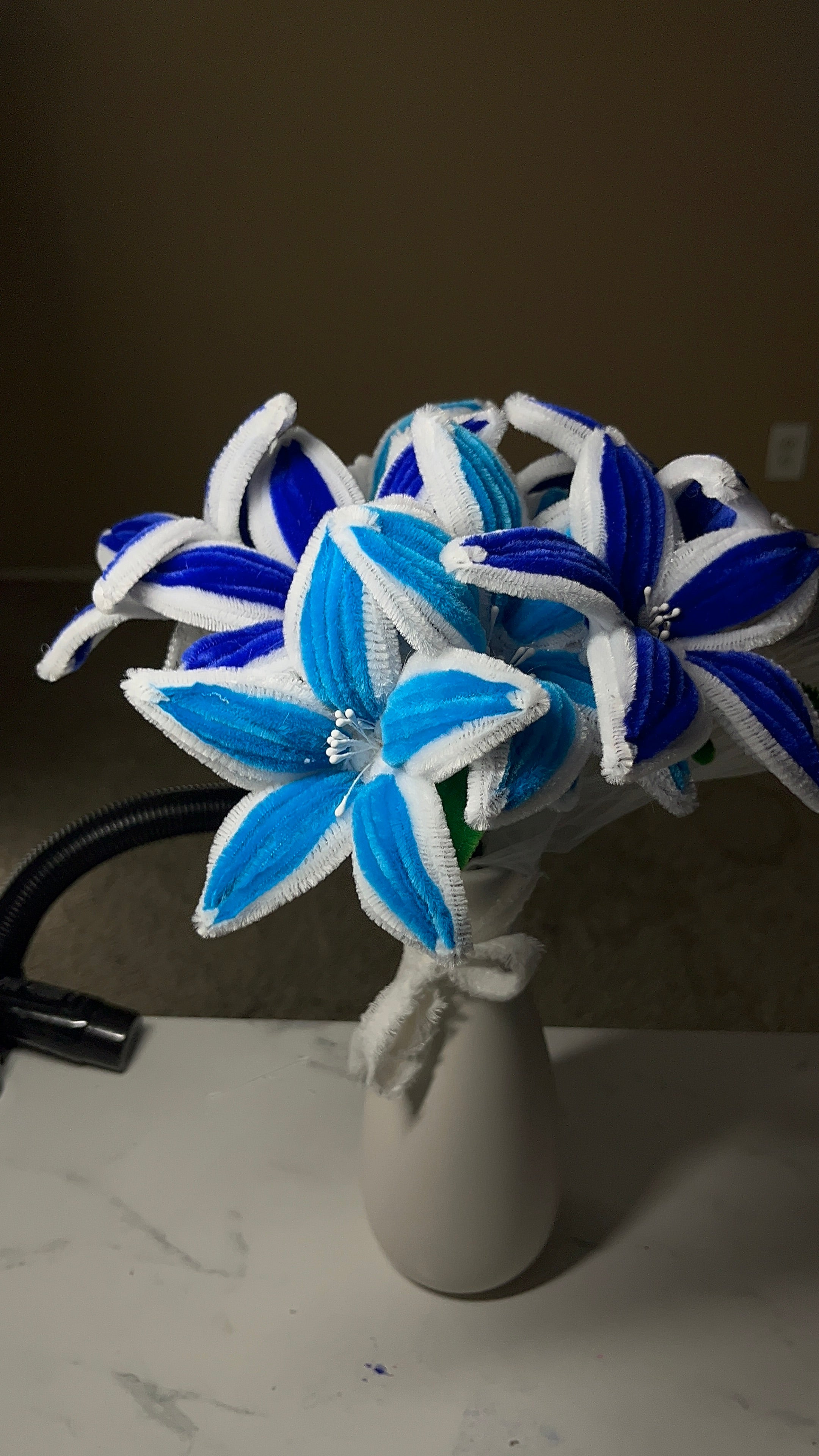 Pipe cleaner flowers🫧